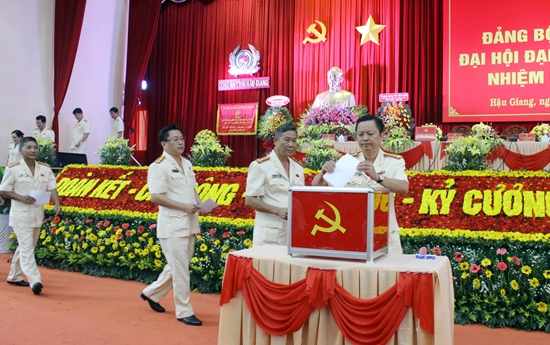 Công an tỉnh Hậu Giang tổ chức Đại hội Đảng bộ nhiệm kỳ 2020-2025