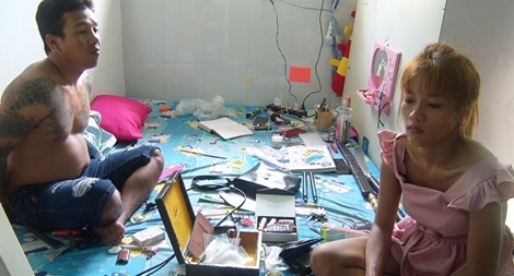 Được tại ngoại vì nuôi con nhỏ, “nữ quái” cùng nhân tình bán ma túy