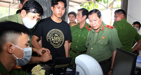 Công an TP Cần Thơ cấp CCCD bất kể ngày đêm