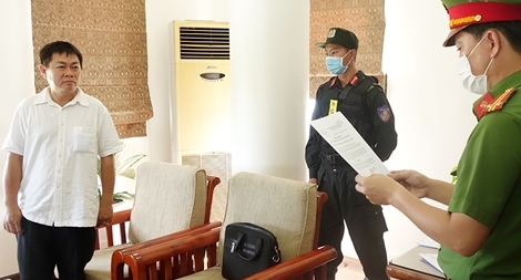 Bắt tạm giam Tổng Giám đốc Công ty cổ phần Việt An