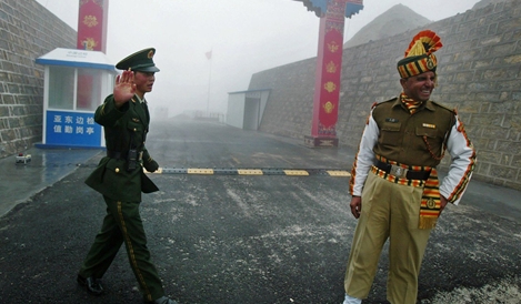 Ấn Độ tăng cường khả năng phòng thủ dọc biên giới Trung Quốc