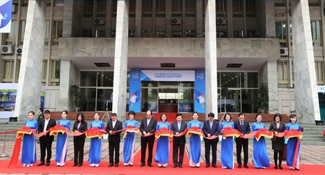 Khánh thành Trung tâm báo chí quốc tế Hội nghị Thượng đỉnh Mỹ - Triều lần 2