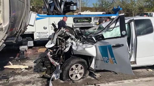 Xe rơ-mooc gây tai nạn liên hoàn, ít nhất 15 người chết