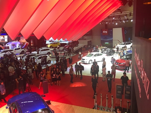 Khai màn Triển lãm ô tô lớn nhất Việt Nam 