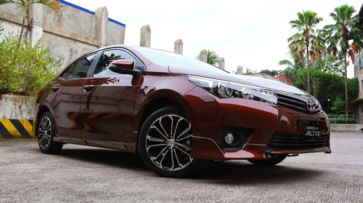 Lỗi túi khí, Toyota Việt Nam triệu hồi hàng nghìn xe
