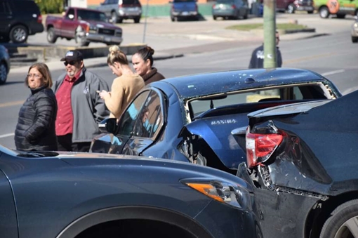 Xe SUV và bán tải gây chết người nhiều hơn sedan