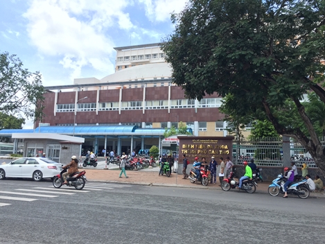 Bệnh nhân "ngáo đá", nhiễm HIV… rượt đuổi bác sĩ chạy tán loạn