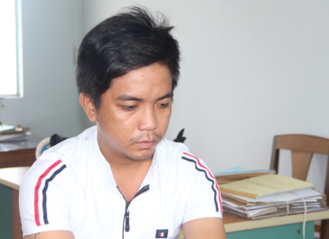 "Ẵm" 34 lượng vàng của dượng rể... cao chạy xa bay