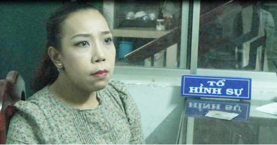 Khởi tố nữ phóng viên "tống tiền" doanh nghiệp