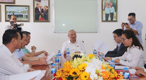 Phó Chủ tịch Quốc hội Uông Chu Lưu thăm và làm việc tại nhà máy giấy Lee&Man