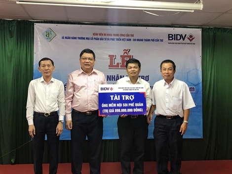 Tiếp nhận ống mềm nội soi phế quản siêu nhỏ