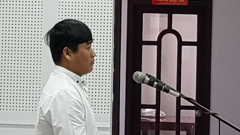 Mượn tiền rồi cưỡng bức người cho vay