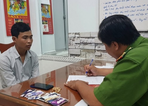 Nam thanh niên giả danh Công an để lừa tình, cưỡng đoạt tài sản