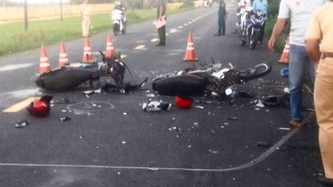 Thầy hiệu trưởng bị xe máy chạy ngược chiều tông tử vong