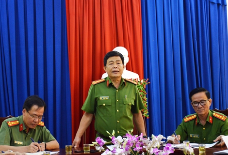 Thông tin về việc bắt tạm giam nguyên 2 cán bộ Phòng khám đa khoa