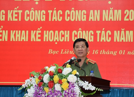 Thứ trưởng Nguyễn Văn Sơn chỉ đạo triển khai công tác năm 2019 Công an Bạc Liêu 