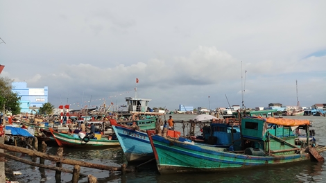 Đánh nhau trên biển, một ngư phủ mất tích