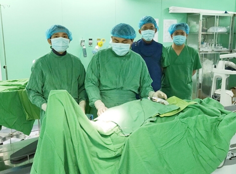 Sản phụ rối loạn nhịp tim chậm cực nặng được cứu sống 