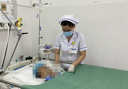 Cứu sống 2 bệnh nhân ngưng tim, ngưng thở 