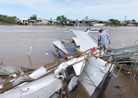 Hỗ trợ gần 3 tỷ đồng xử lý sạt lở huyện Năm Căn 