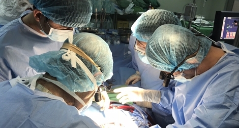 Được cứu sống khi phẫu thuật 3 van tim cùng lúc 