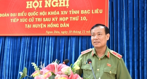 Thứ trưởng Bộ Công an Lê Tấn Tới tiếp xúc cử tri Bạc Liêu