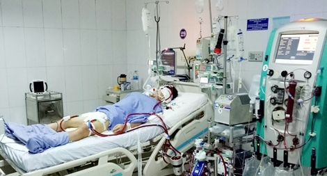 Cứu sống bệnh nhân “thập tử nhất sinh” bằng kỹ thuật phức tạp nhất hiện nay 