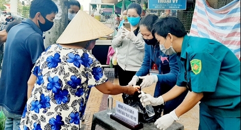 Sóc Trăng đề nghị công chức, viên chức không đi du lịch ngoài tỉnh