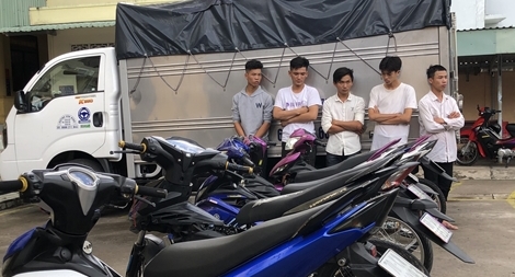 Mang xế độ từ Kiên Giang sang Bạc Liêu đua trái phép