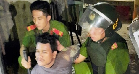 9 giờ nghẹt thở giải cứu cháu bé bị chú ruột khống chế 