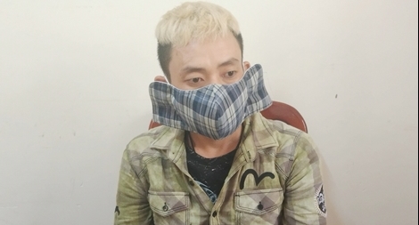 Ngang nhiên mang hung khí đến nhà dân cưỡng đoạt tài sản