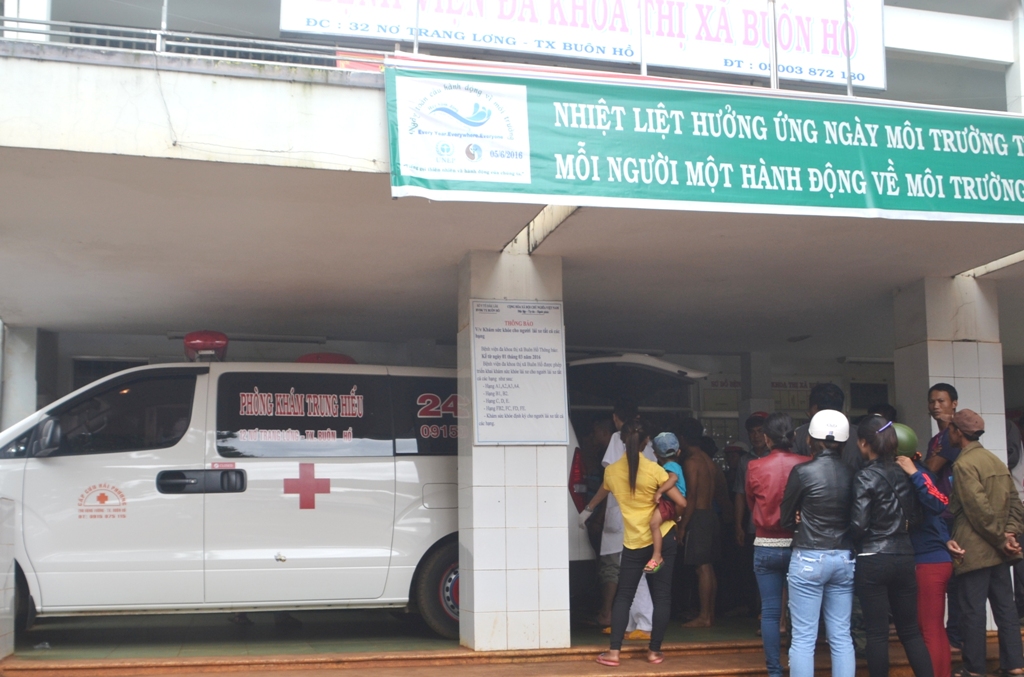 Rủ nhau xuống hồ chơi, bé gái 9 tuổi bị đuối nước thương tâm