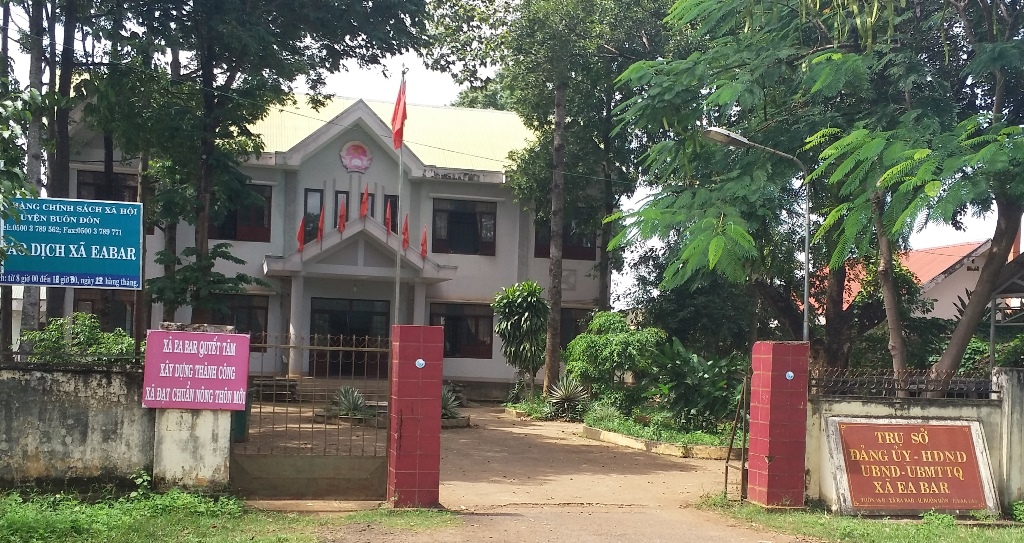 Bí thư xã nhận sai và hối hận khi đánh cán bộ địa chính