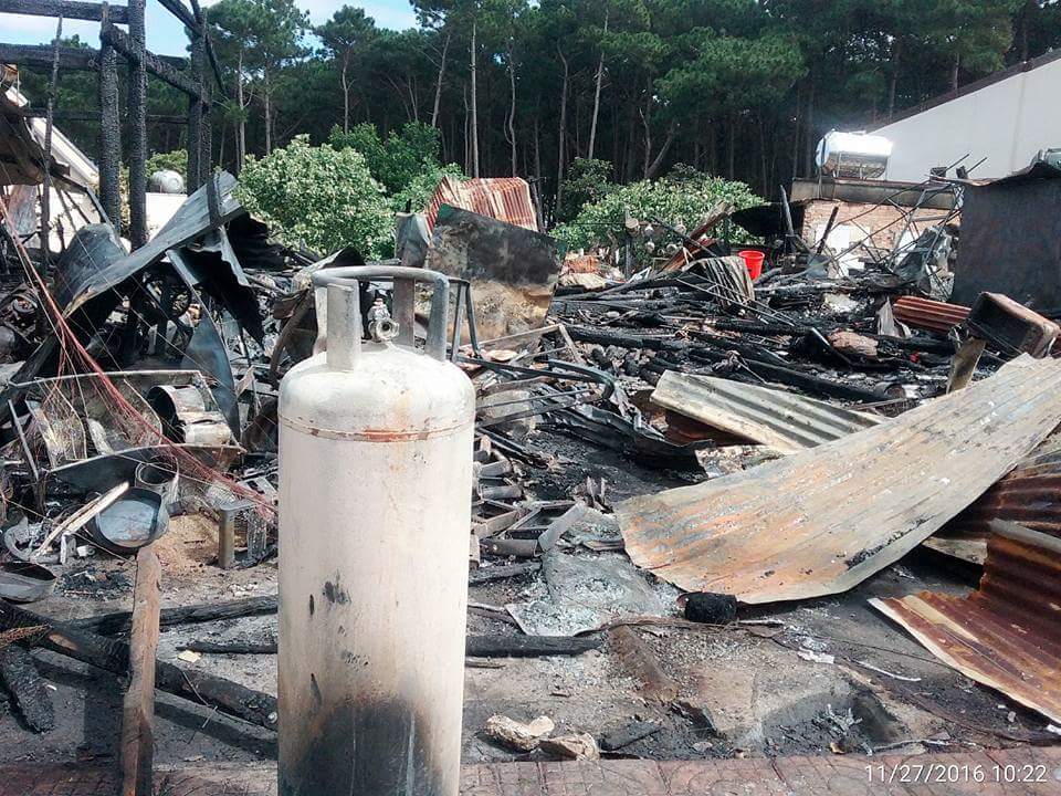 Chập điện, cơ sở sản xuất bánh mì bị thiêu rụi trong đêm