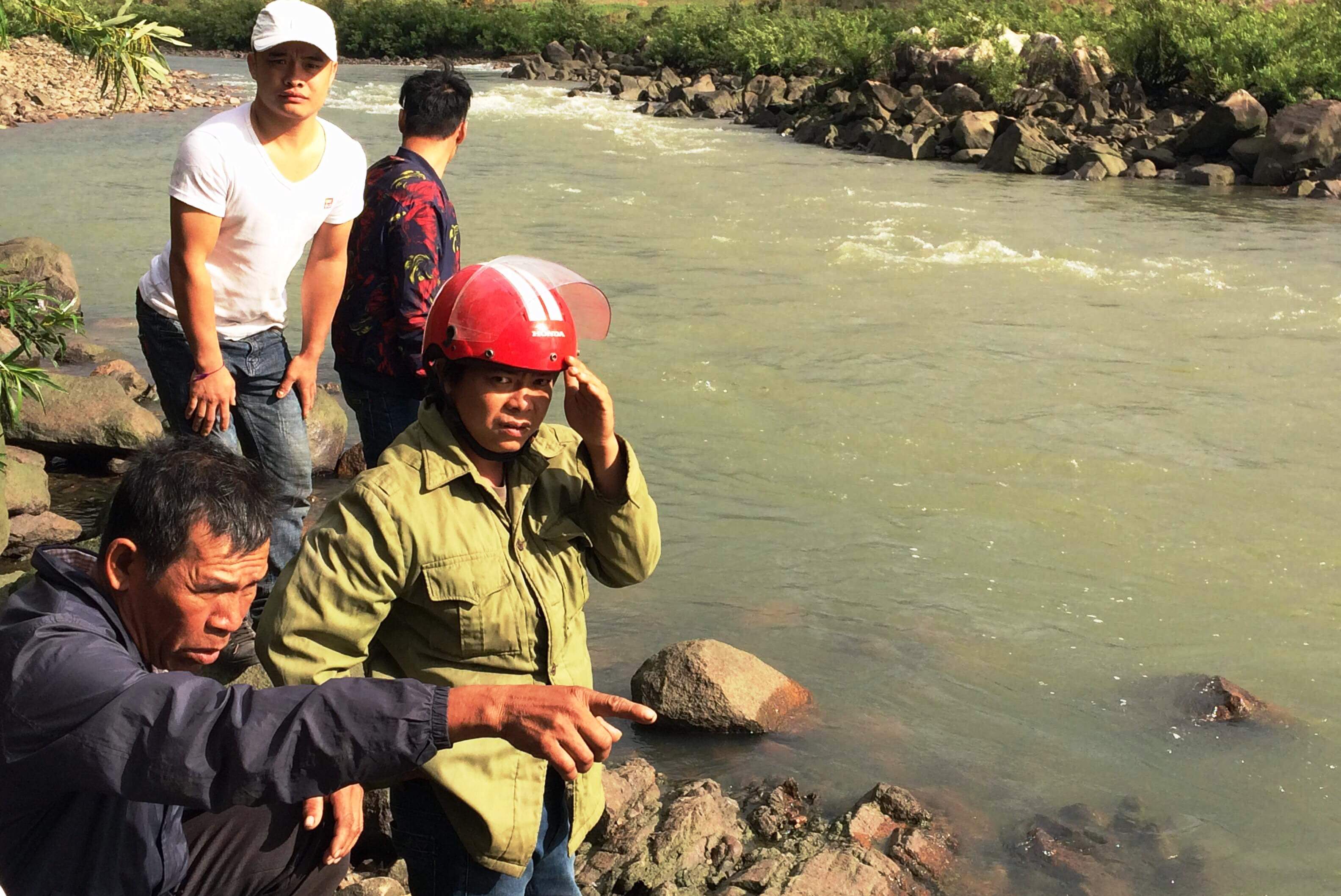 Đã tìm thấy thi thể của 2 học sinh trong vụ đuối nước ở Gia Lai