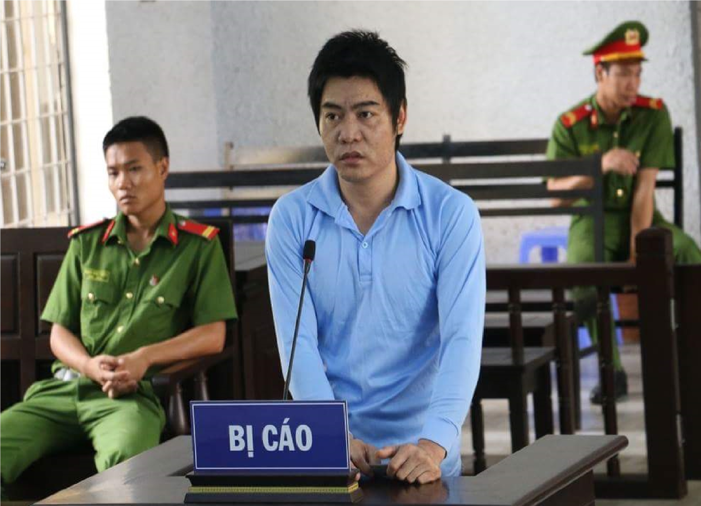 Hiếp dâm con gái ruột, người cha thú tính lãnh án 18 năm tù