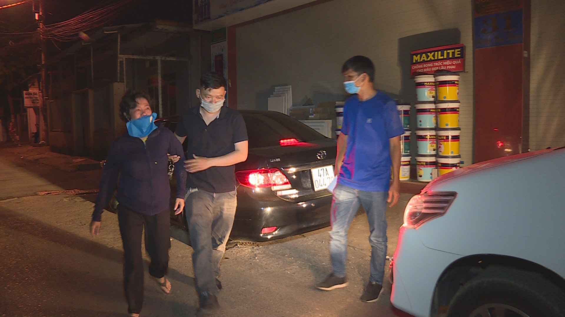 Triệt xóa đường dây số đề quý bà