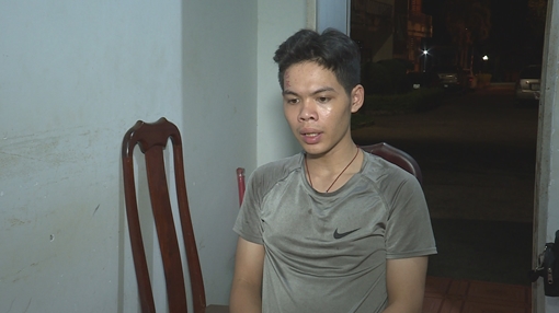 Vận động đối tượng đâm gục người trong quán cà phê ra đầu thú