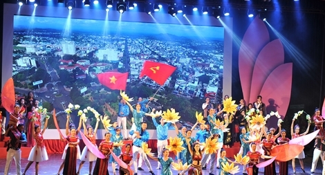 Nhanh chóng đưa Đắk Lắk phát triển nhanh, bền vững, nhân dân ấm no, hạnh phúc,