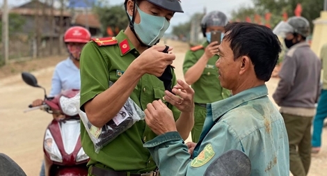 Gia Lai thông báo truy vết những người liên quan đến 2 ca nhiễm COVID-19