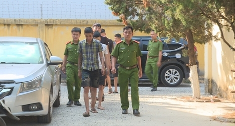 100 người vướng vào đường dây vay lãi gần 700%/năm