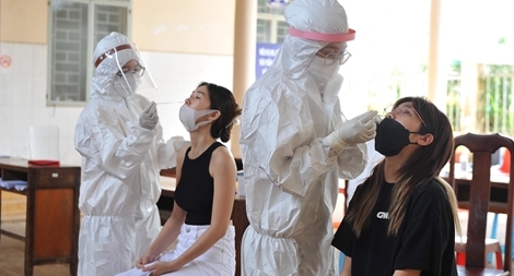 Đắk Lắk tiến hành lấy mẫu xét nghiệm người trở về từ vùng dịch