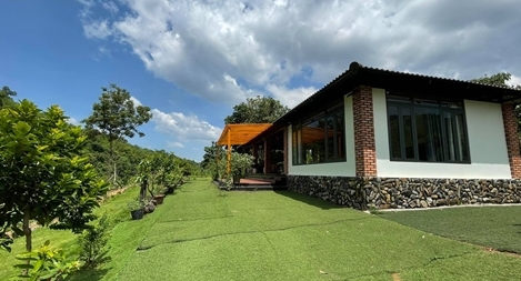 Ngang nhiên xây dựng công trình trái phép trên sông Sêrêpốk