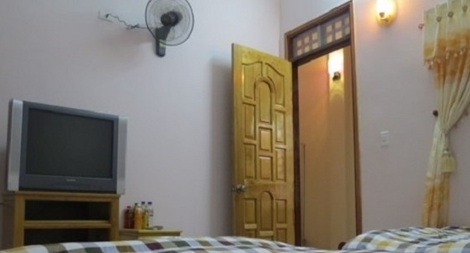 Khách tố bị lục vali lấy trộm 18 triệu trong khách sạn