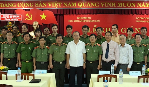 Khai giảng lớp cao học khóa 25,  khu vực Tây Nam Bộ