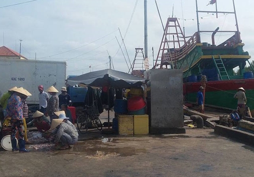 Thực hư thông tin 6 ngư phủ ăn cá nóc tử vong