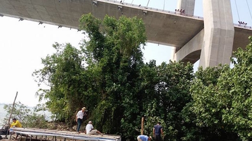 Cãi với vợ, ra cầu Cần Thơ gieo mình quyên sinh