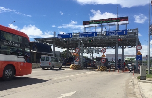 Thêm một trạm thu phí khiến cả hai tỉnh đều... kêu trời!?
