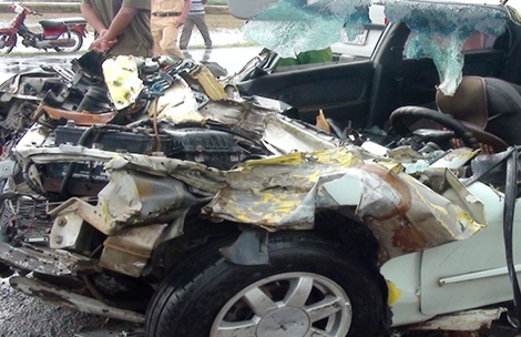 Mượn xe ôtô đi nhậu, tự gây tai nạn tử vong