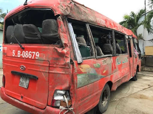 Nhân chứng vụ lật xe khách kinh hoàng kể xe giây phút sinh tử